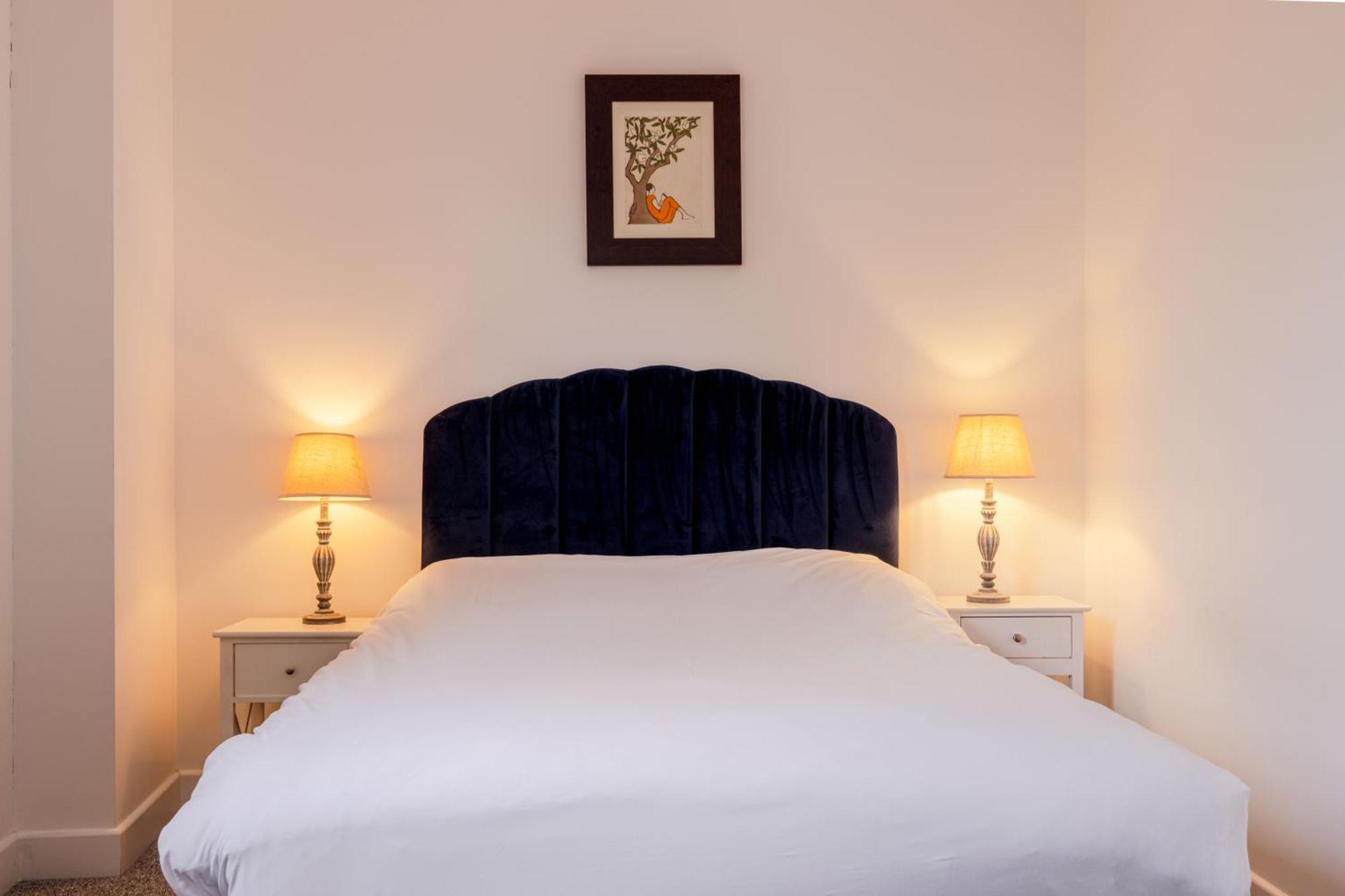 Vertigo Boutique Sleeps 4 London Kingston upon Thames  Exterior photo